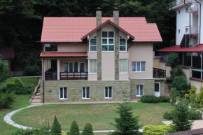 Vacation Home on Achipsinskaya 1